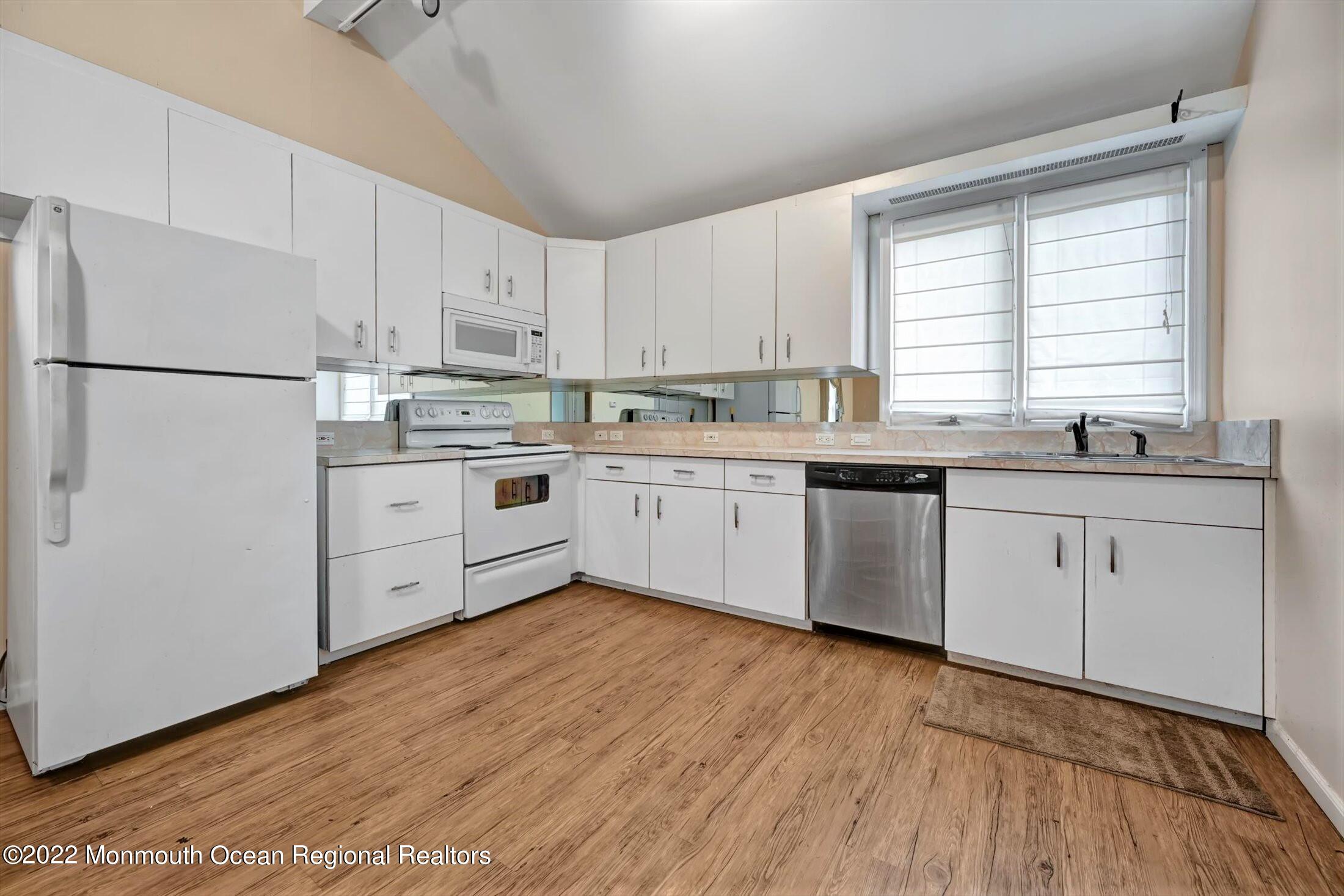 353 East Freehold Road, Unit 353355 Freehold, NJ 07728 - Photo 73 of 87 73- Cottage kitchen