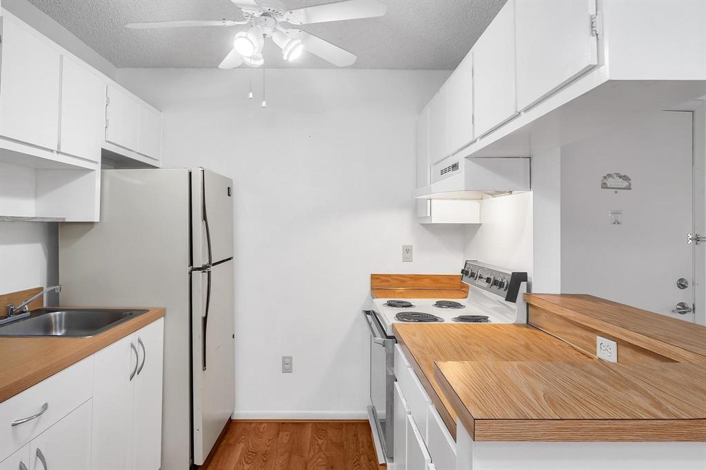 7717 Ashmont Circle, Unit 109 Tamarac, FL 33321 - Photo 13 of 34