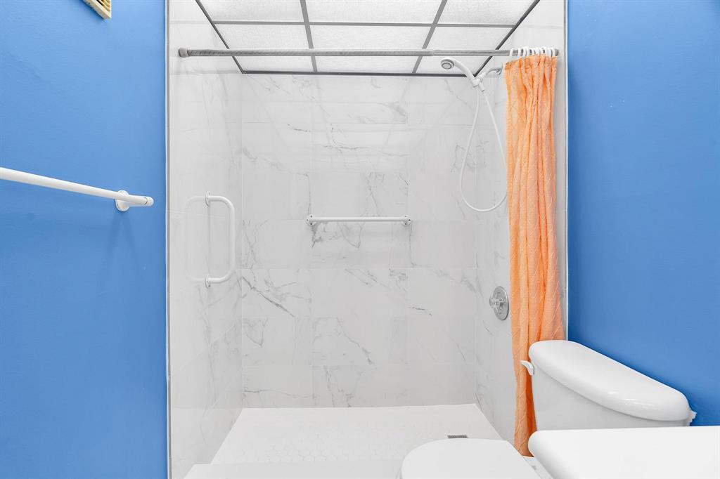 7717 Ashmont Circle, Unit 109 Tamarac, FL 33321 - Photo 26 of 34