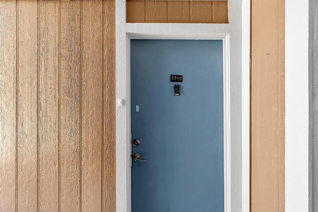 7717 Ashmont Circle, Unit 109 Tamarac, FL 33321 - Photo 5 of 34