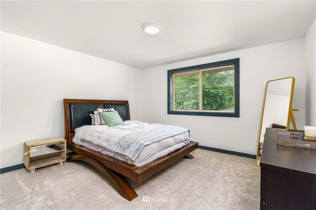 227 Union Avenue Southeast Renton, WA 98059 - Photo 16 of 39