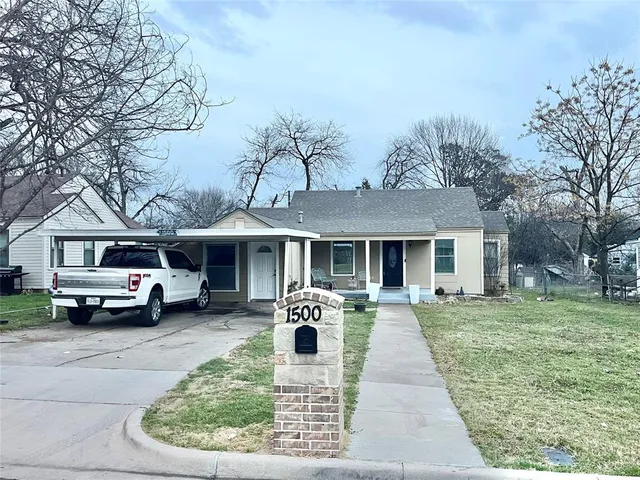 $239,000 | 1500 Byrd Drive, River Oaks, TX 76114