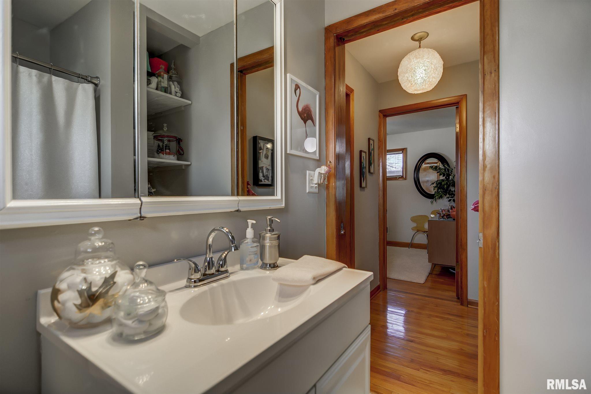 2707 Huntington Road Springfield, IL 62703 - Photo 12 of 36