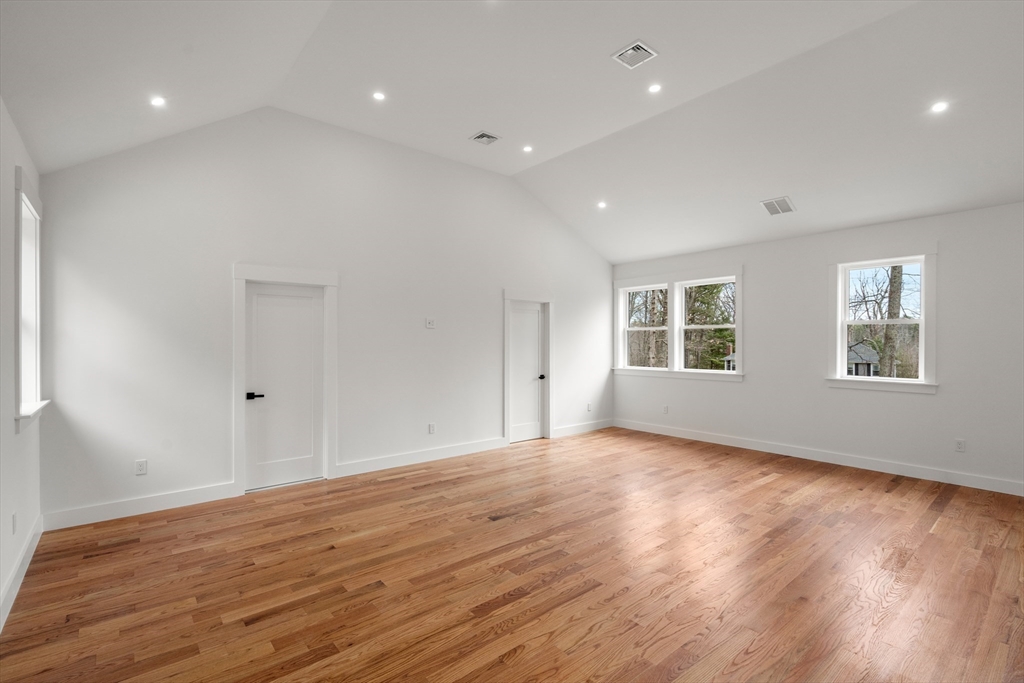 7 Circle Drive Dover, MA 02030 - Photo 17 of 27