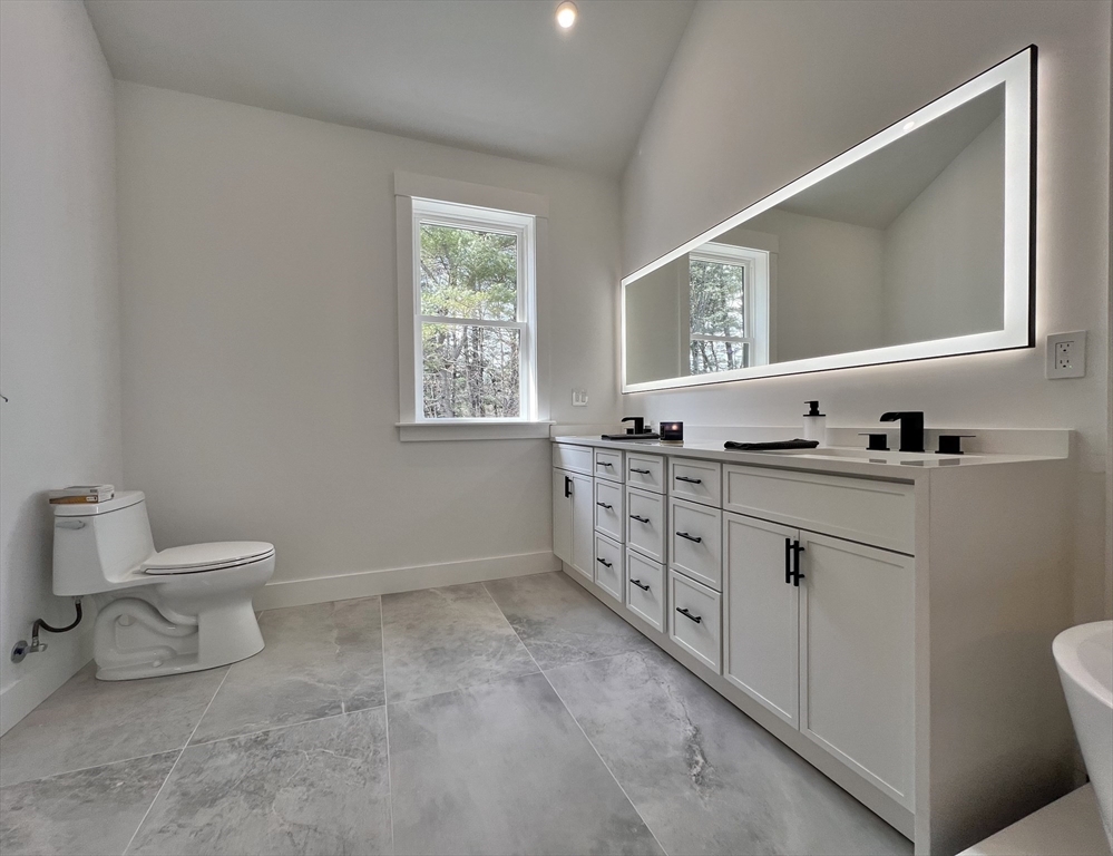 7 Circle Drive Dover, MA 02030 - Photo 18 of 27