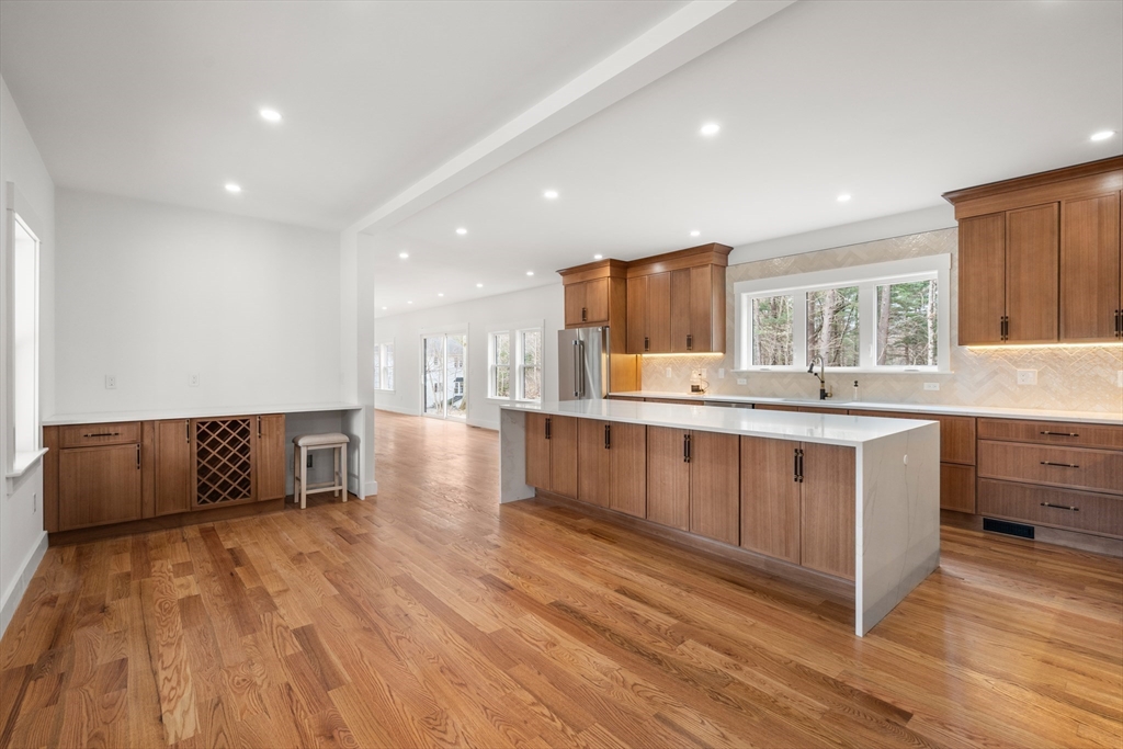 7 Circle Drive Dover, MA 02030 - Photo 5 of 27