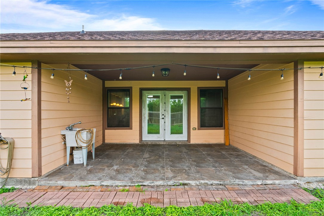 2136 South 5th Street Kingsville, TX 78363 - Photo 17 of 19