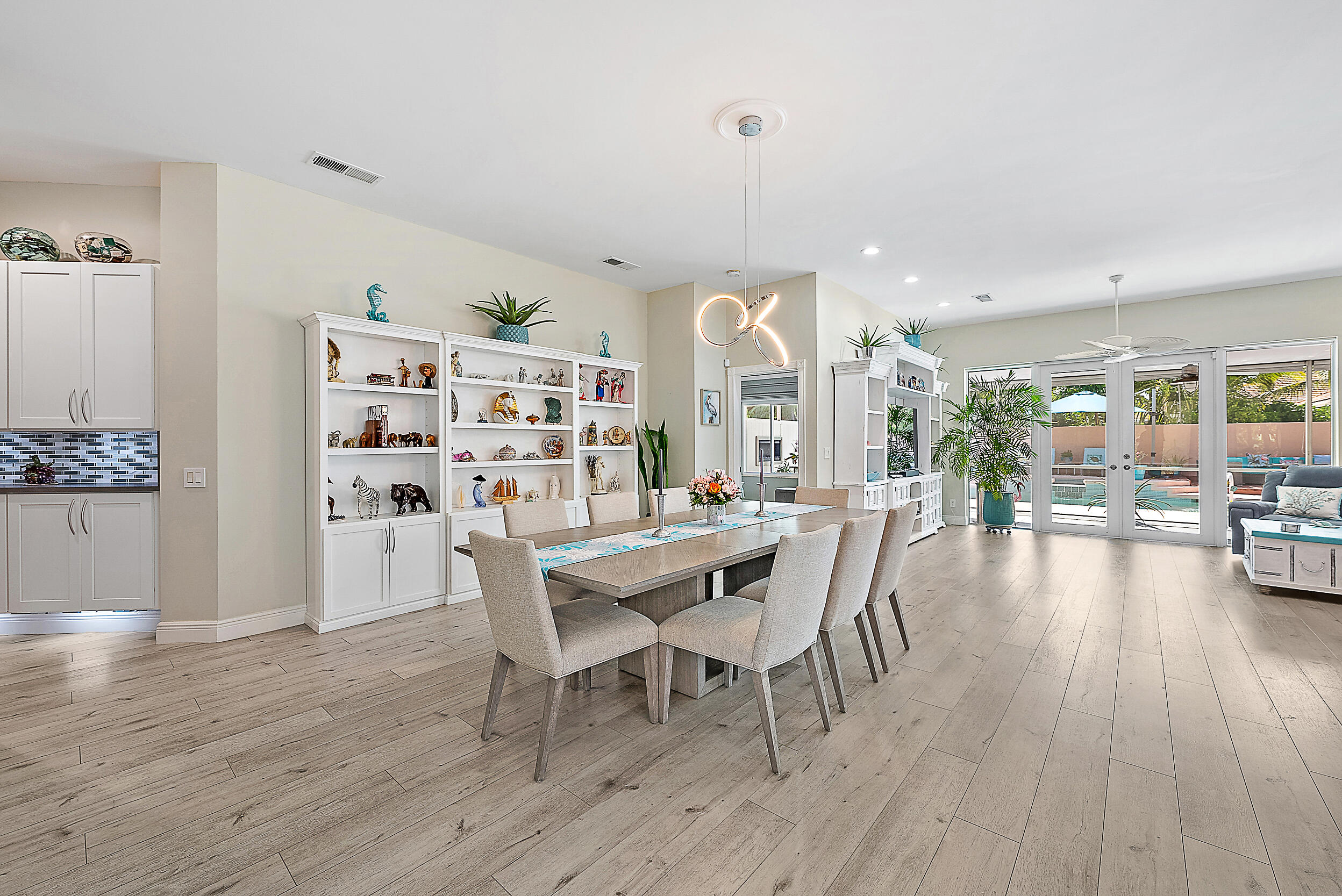 210 South Hampton Drive Jupiter, FL 33458 - Photo 16 of 40 Dining