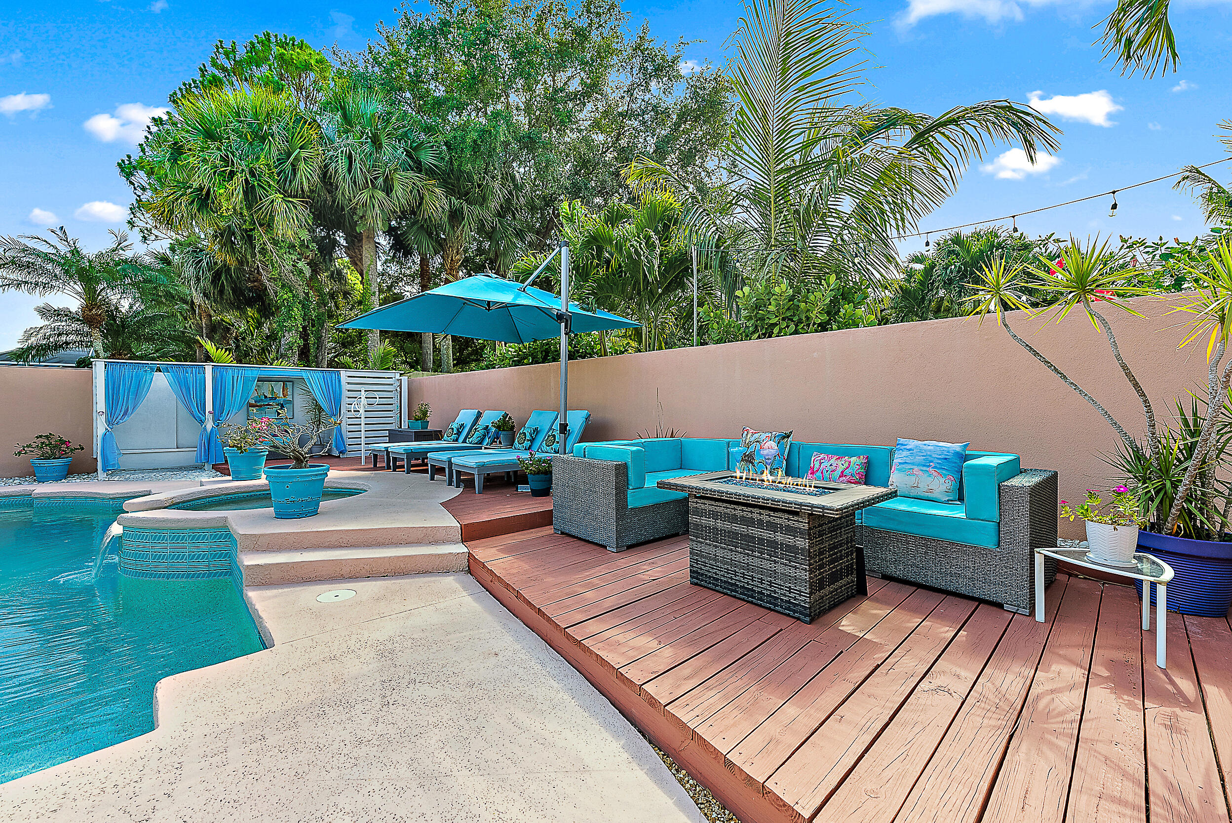 210 South Hampton Drive Jupiter, FL 33458 - Photo 31 of 40 Deck