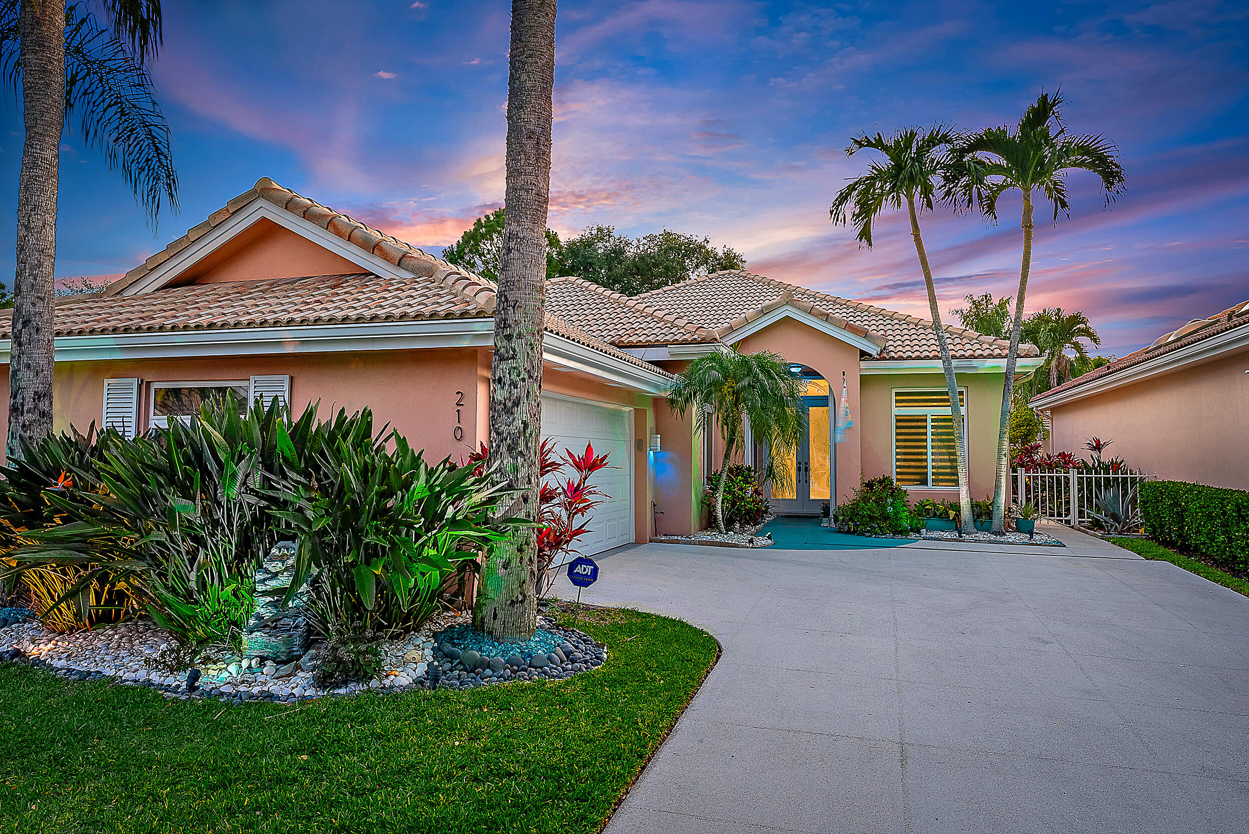 210 South Hampton Drive Jupiter, FL 33458 - Photo 33 of 40 Front Exterior