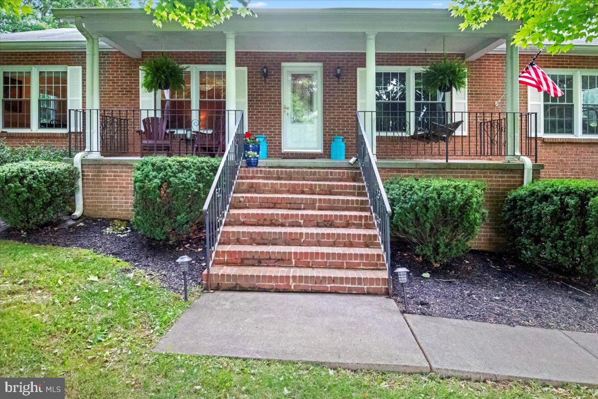 102 Forest Ridge Road Winchester, VA 22602 - Photo 1 of 35 Gallery Image 1