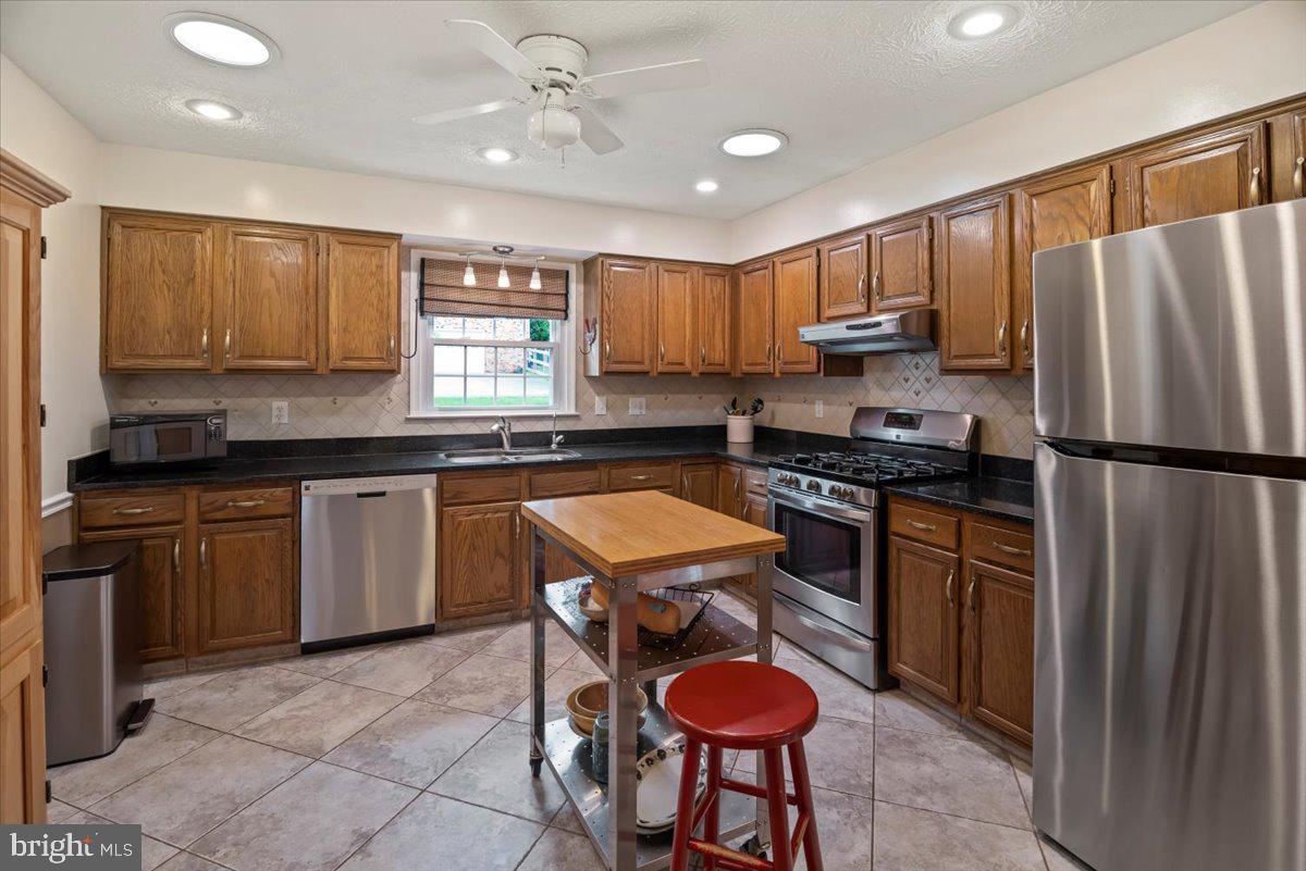 102 Forest Ridge Road Winchester, VA 22602 - Photo 14 of 35 Gallery Image 14