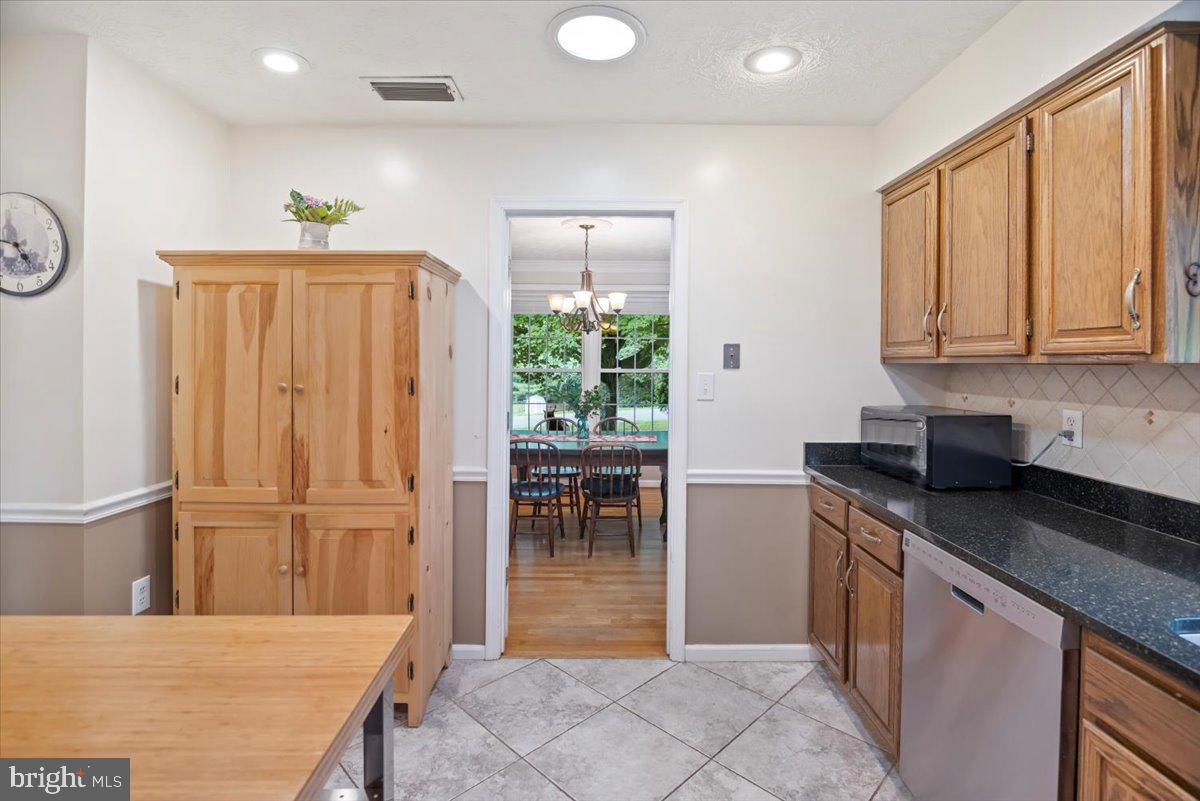 102 Forest Ridge Road Winchester, VA 22602 - Photo 15 of 35 Gallery Image 15