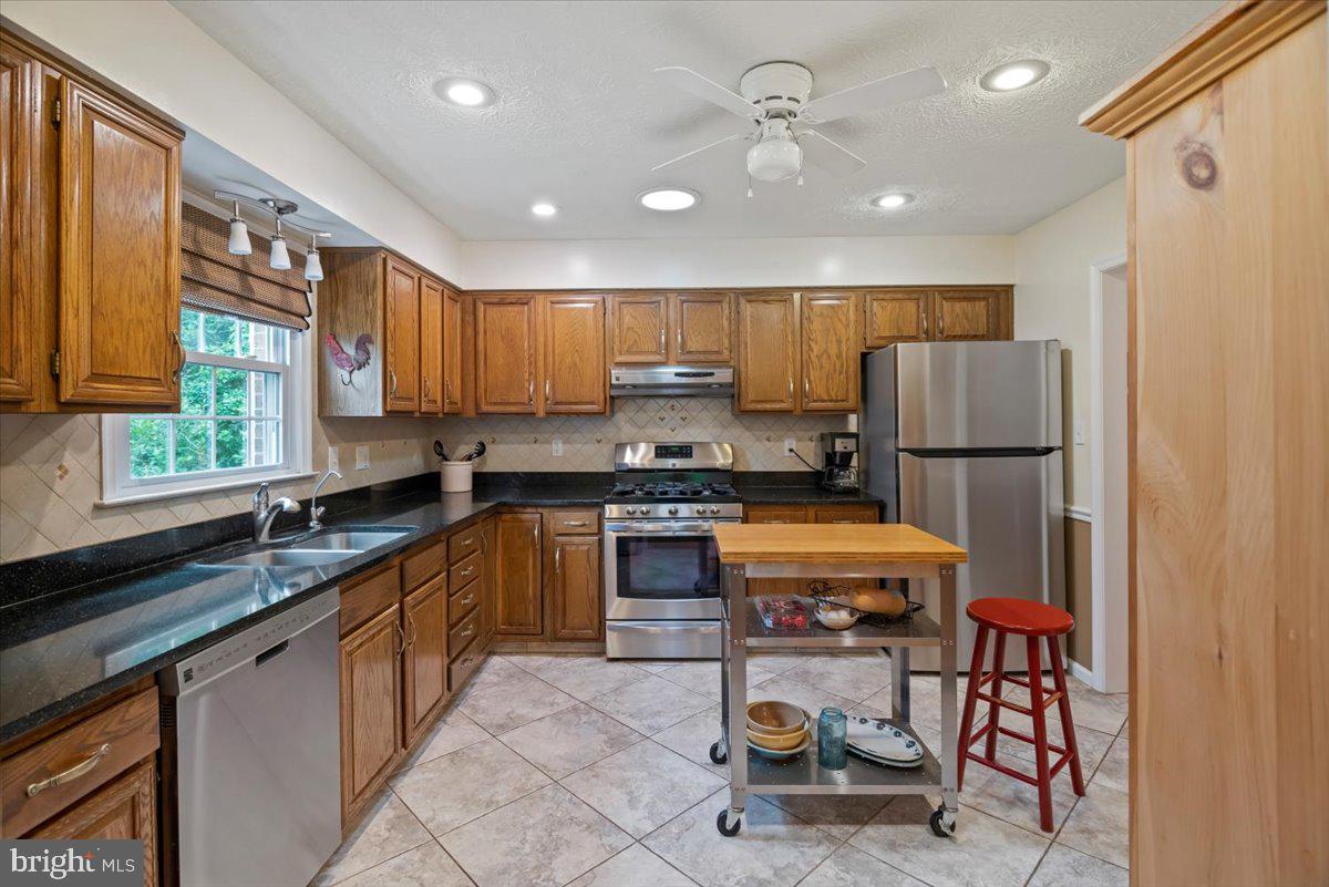 102 Forest Ridge Road Winchester, VA 22602 - Photo 16 of 35 Gallery Image 16