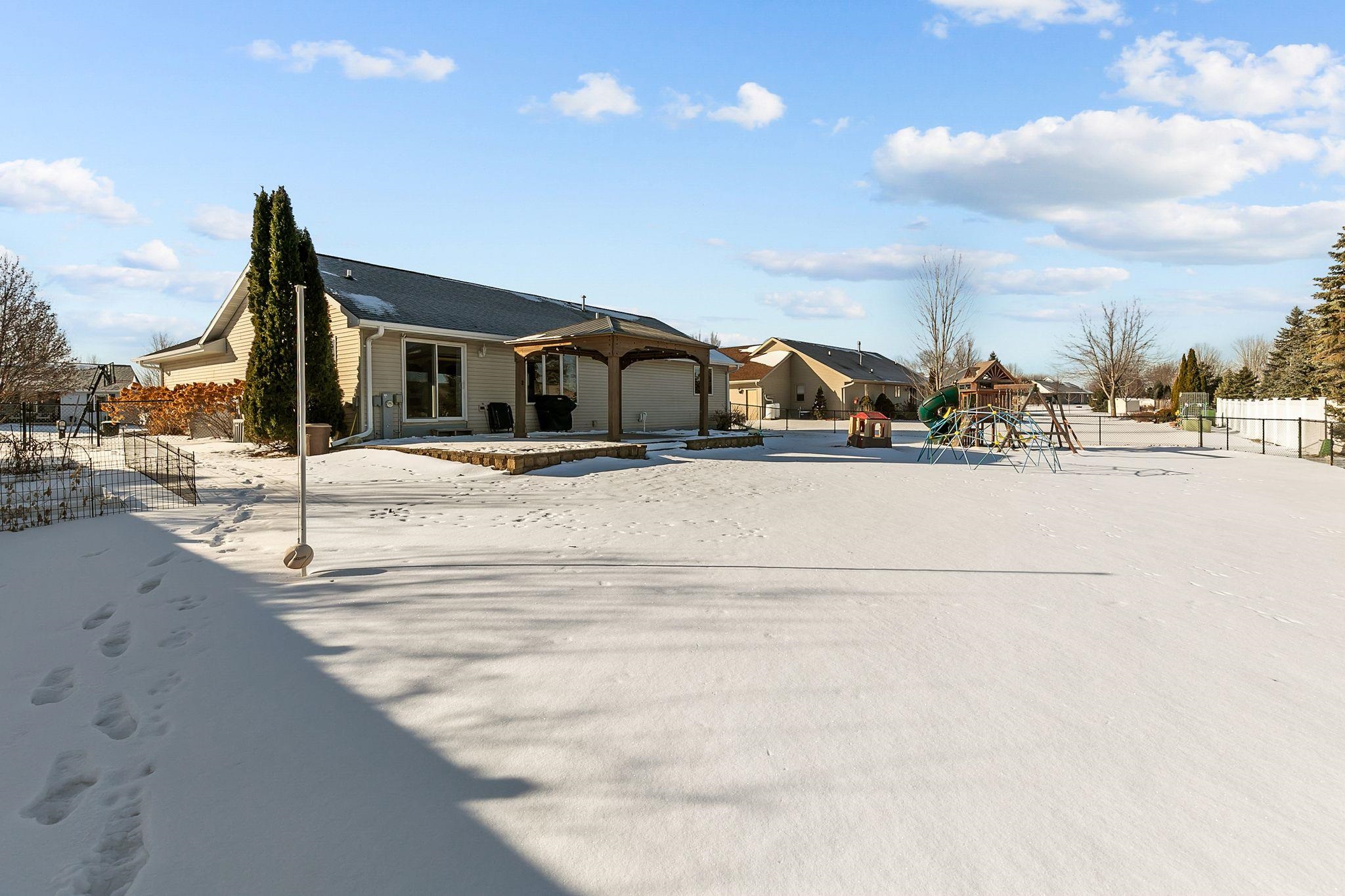 W5372 Gable Drive Appleton, WI 54915 - Photo 36 of 38