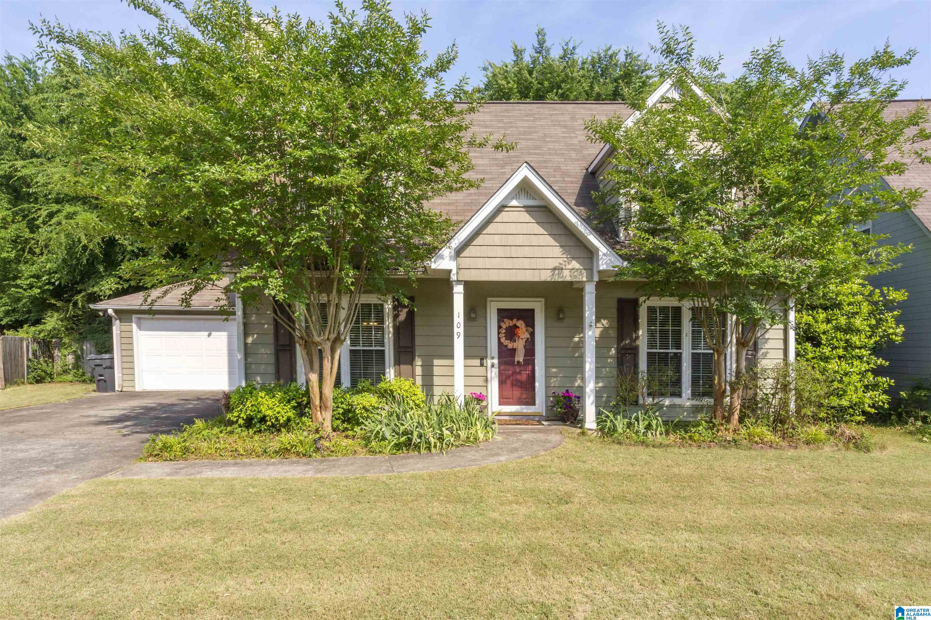 109 Brookhollow Way Pelham, AL 35124 - Photo 1 of 44