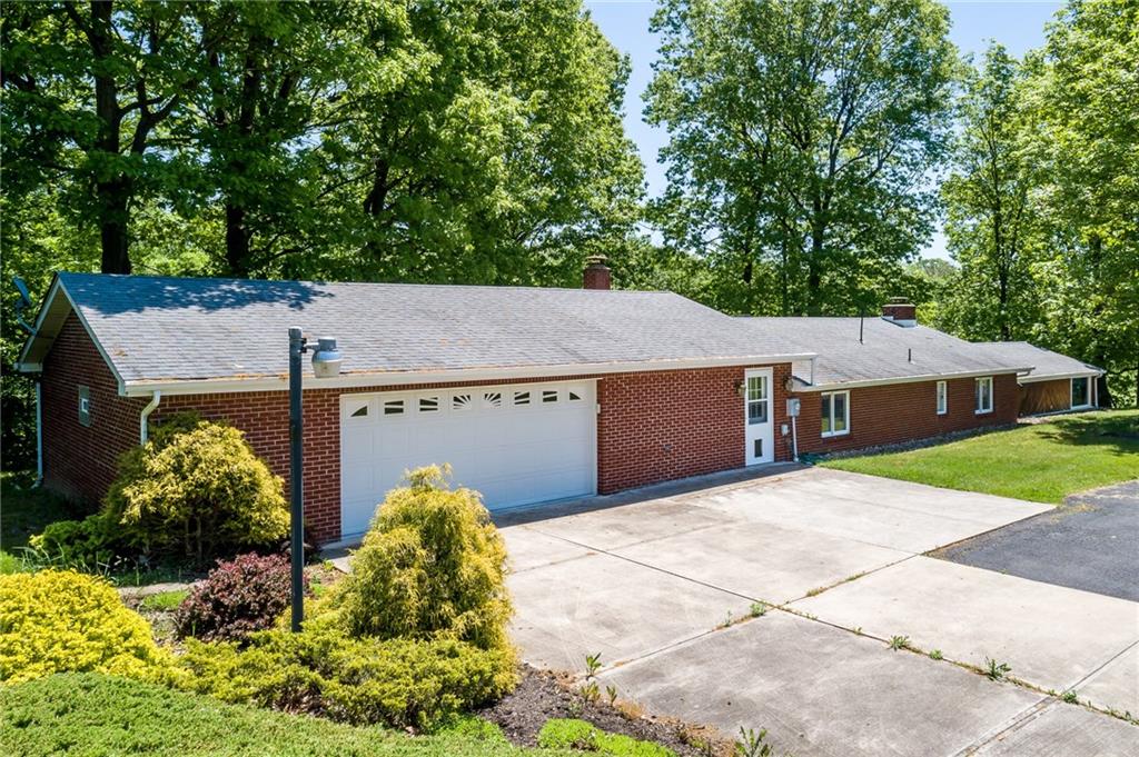 135 Ohare Road Canonsburg, PA 15317 - Photo 22 of 25 Exterior Rear