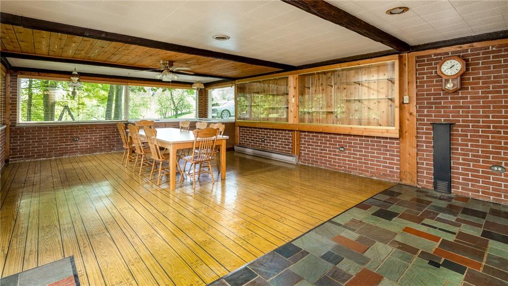 135 Ohare Road Canonsburg, PA 15317 - Photo 4 of 25 Huge Family Room - Great for Entertaining Table and 8 Chairs Included