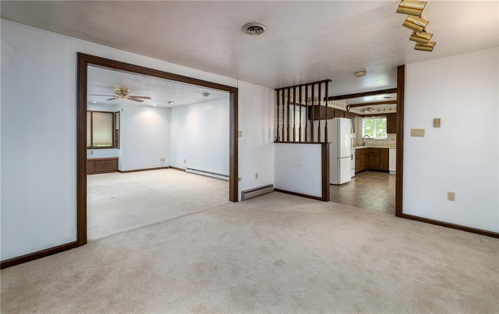 135 Ohare Road Canonsburg, PA 15317 - Photo 8 of 25 Dining Room