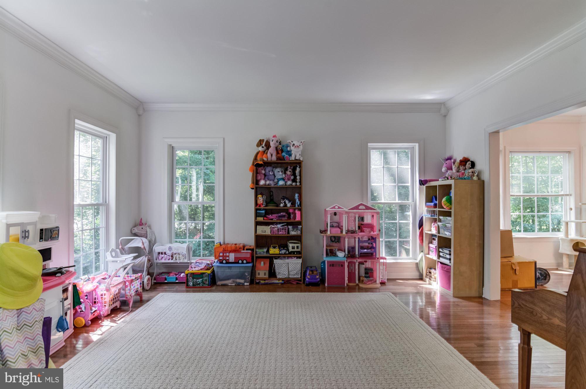 7054 Kitchen Drive King George, VA 22485 - Photo 7 of 44 Gallery Image 7
