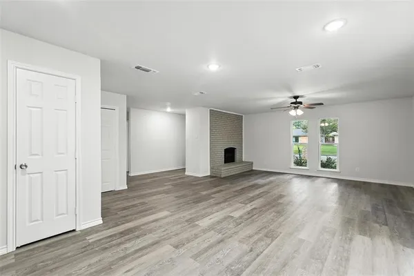 $2,200 | 4613 Tarry Drive, Garland, TX 75043