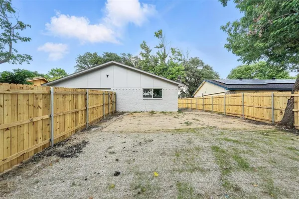 $2,200 | 4613 Tarry Drive, Garland, TX 75043