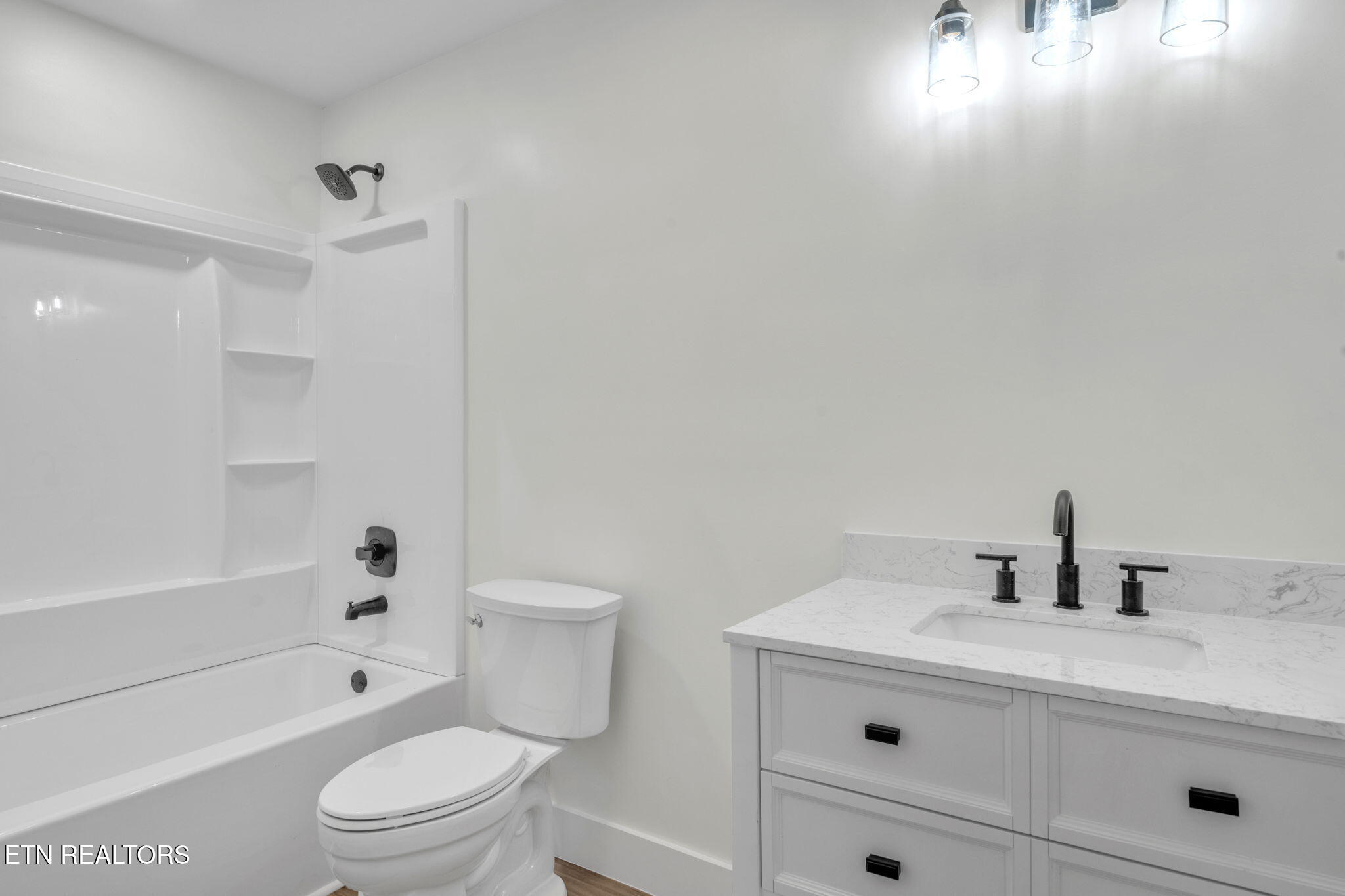 814 Hendrickson Street Clinton, TN 37716 - Photo 17 of 23 13-web-or-mls-814 Hendrickson-9795