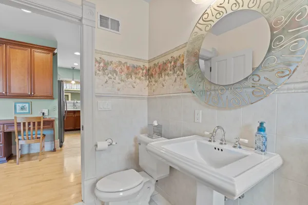 $724,900 | 8100 West Chestnut Street, Wauwatosa, WI 53213