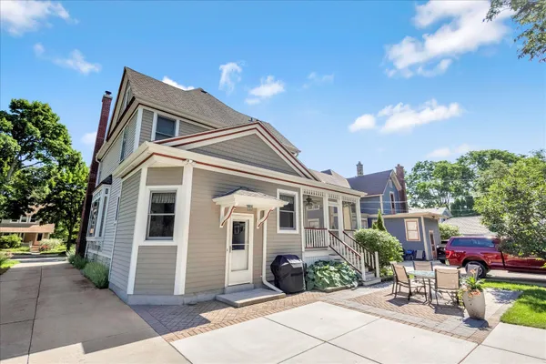 $724,900 | 8100 West Chestnut Street, Wauwatosa, WI 53213