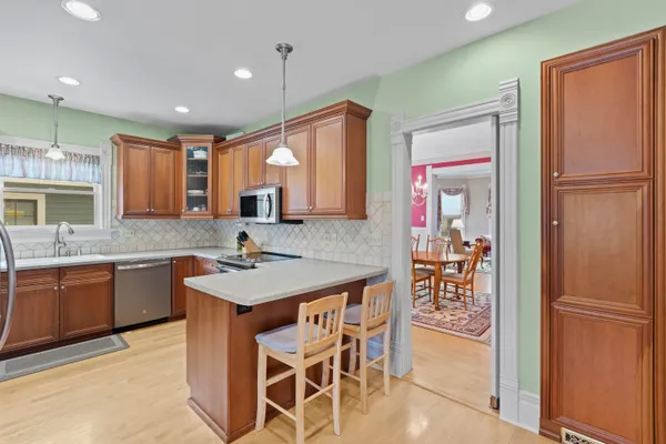 $724,900 | 8100 West Chestnut Street, Wauwatosa, WI 53213
