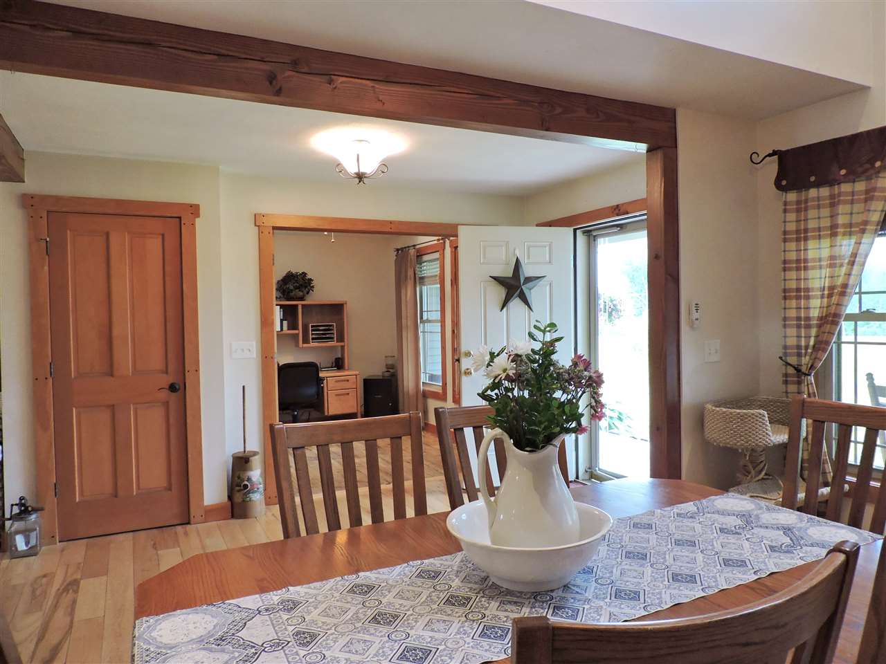 747 Concord Stage Road Weare, NH 03281 - Photo 12 of 37
