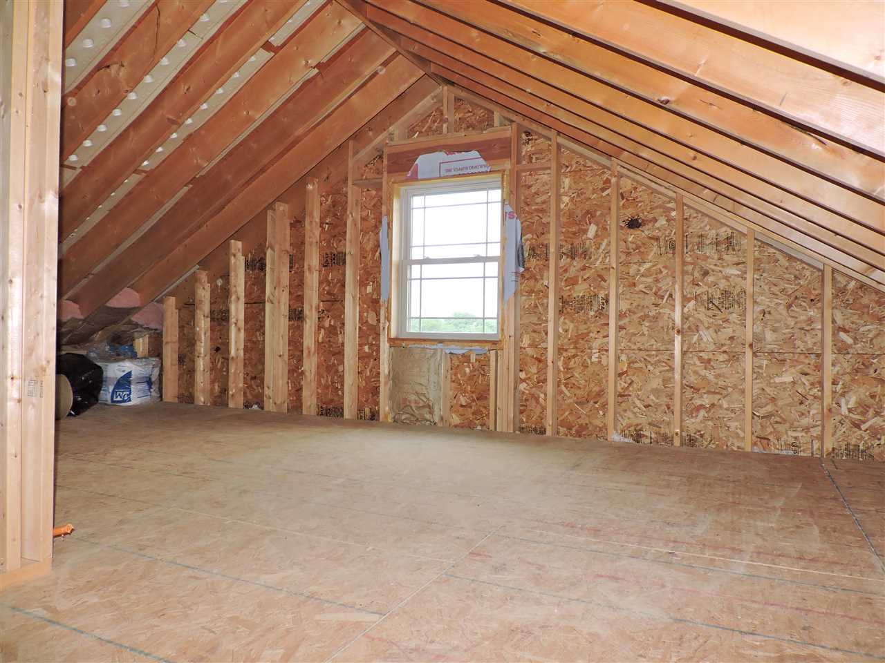 747 Concord Stage Road Weare, NH 03281 - Photo 28 of 37