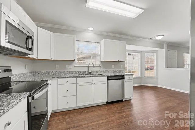 $379,900 | 4540 Canipe Drive, Unit 188, Charlotte, NC 28269