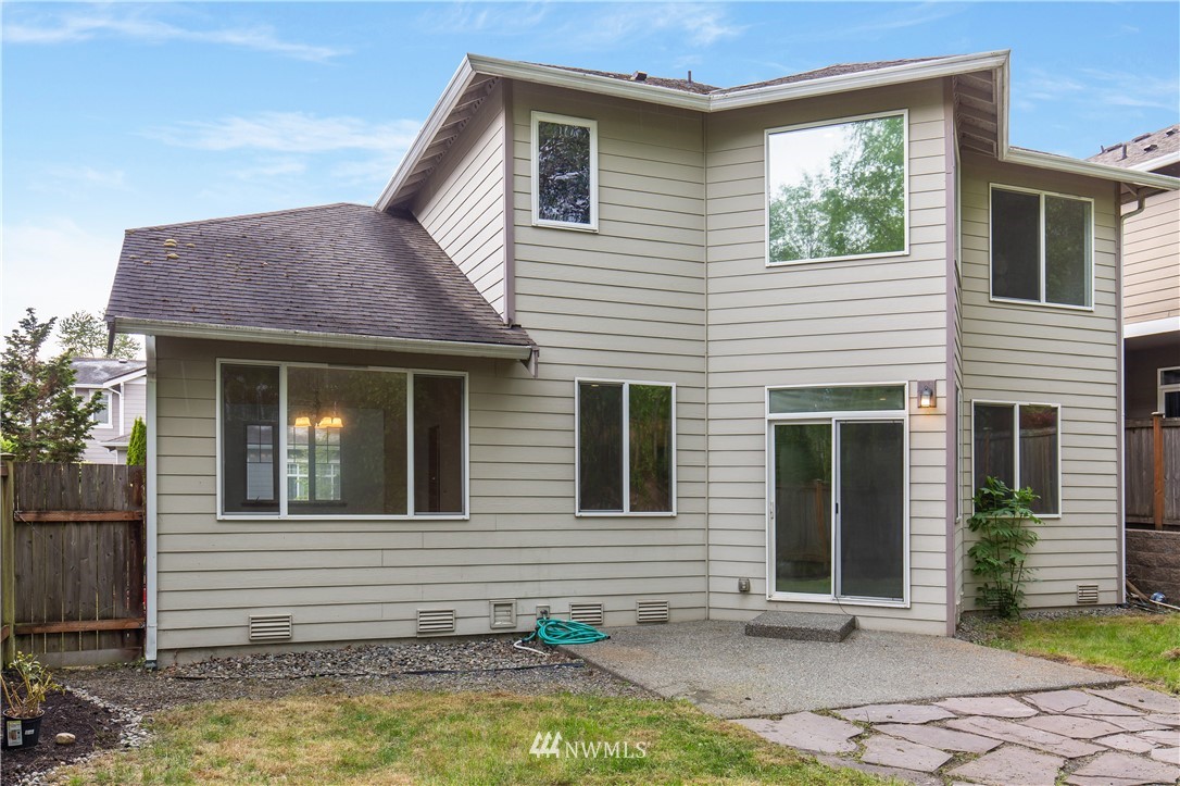 6012 Northeast 1st Street Renton, WA 98059 - Photo 33 of 37 Gallery Image 33