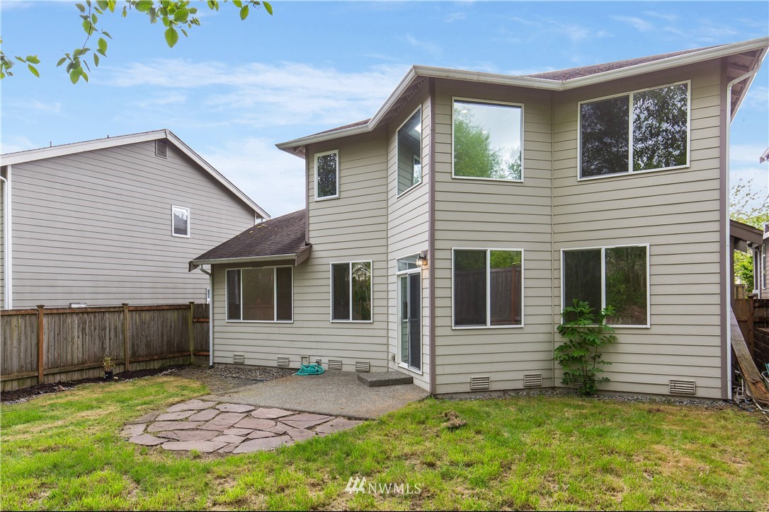 6012 Northeast 1st Street Renton, WA 98059 - Photo 35 of 37 Gallery Image 35