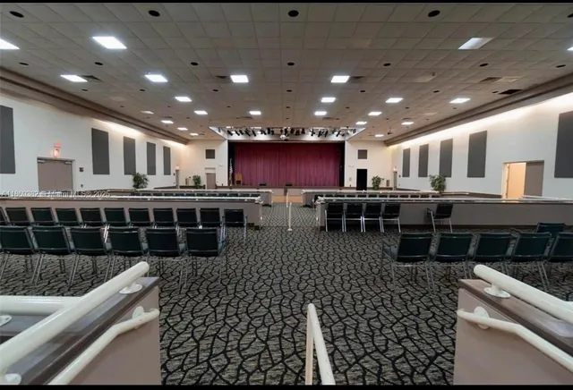 a view of a golf course