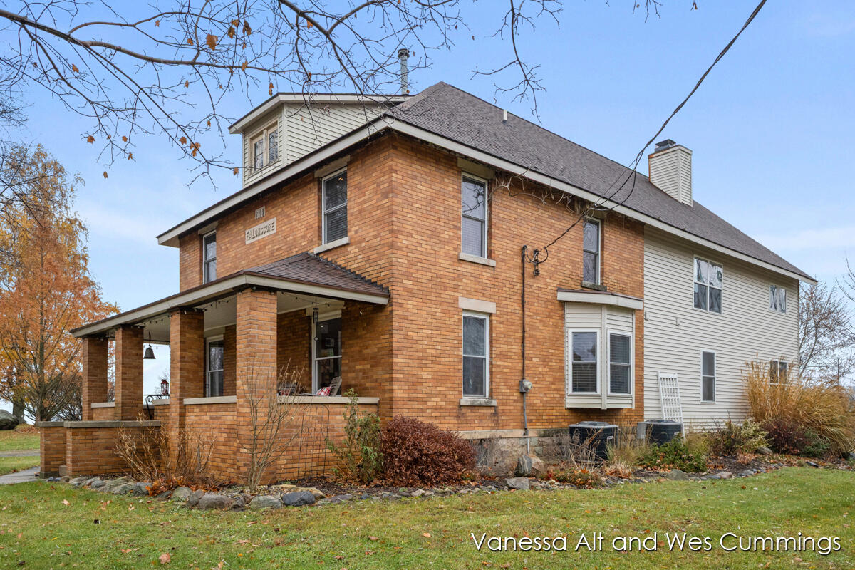 9566 Peach Ridge Avenue Northwest Sparta, MI 49345 - Photo 4 of 124 IMG_1007