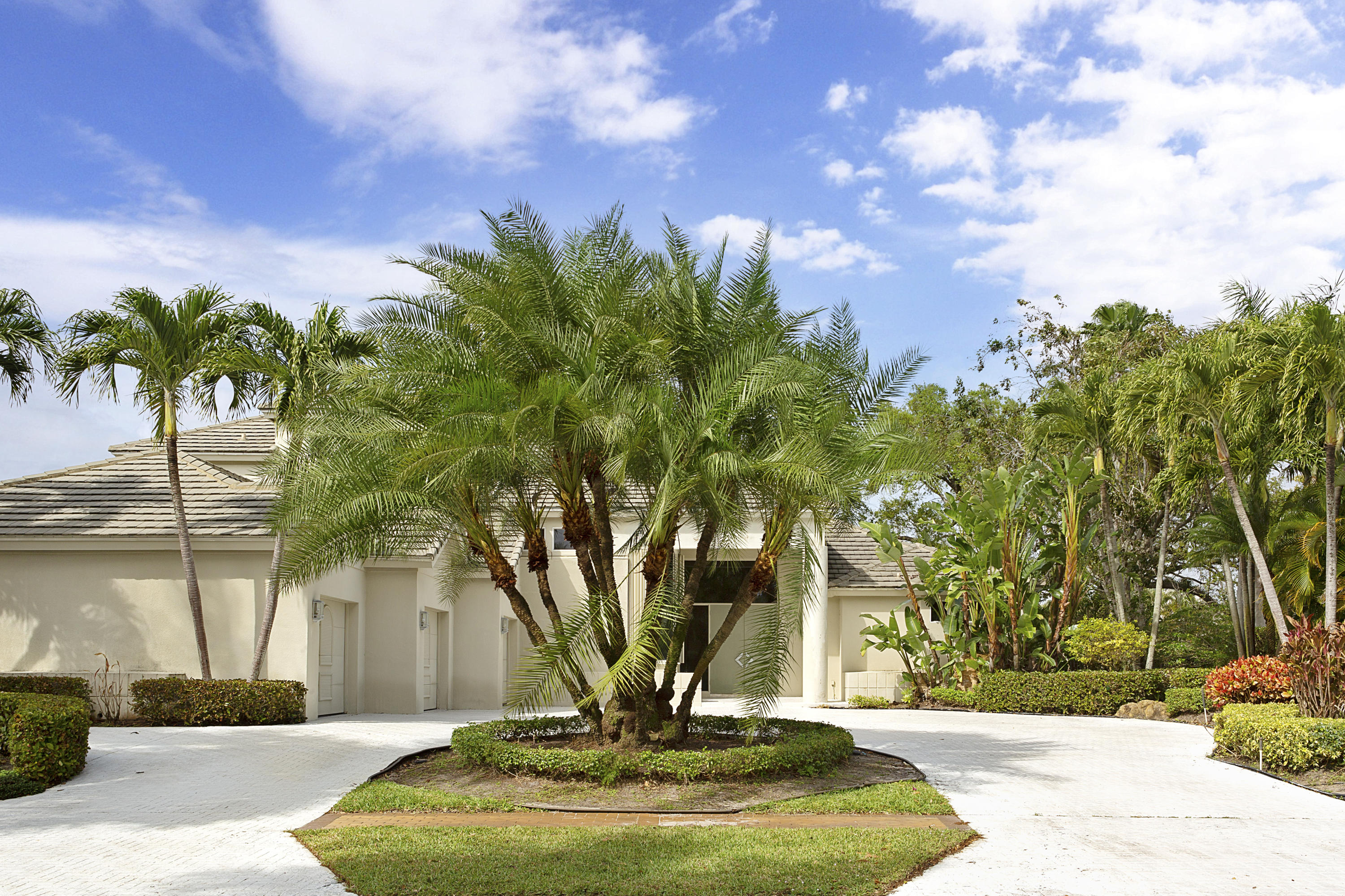 7231 Ballantrae Court Boca Raton, FL 33496 - Photo 1 of 70 2_12_2020_7231BallantraeCt_Boca_0058