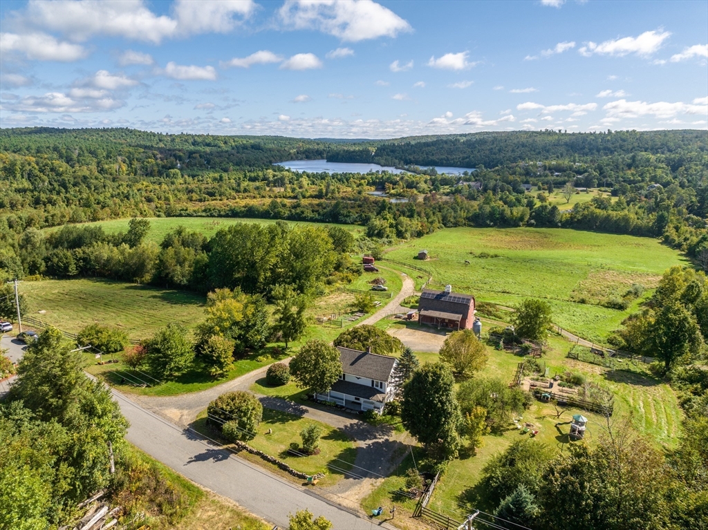 81 Five Bridge Road Brimfield, MA 01010 - Photo 1 of 36 Gallery Image 1
