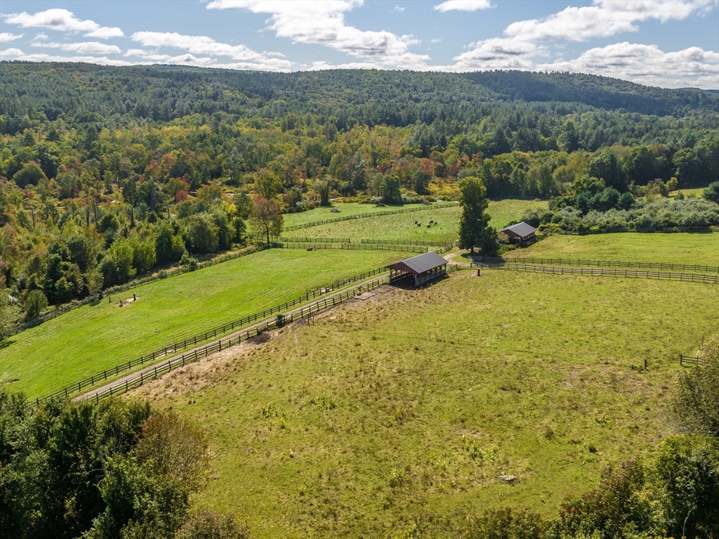 81 Five Bridge Road Brimfield, MA 01010 - Photo 23 of 36 Gallery Image 23