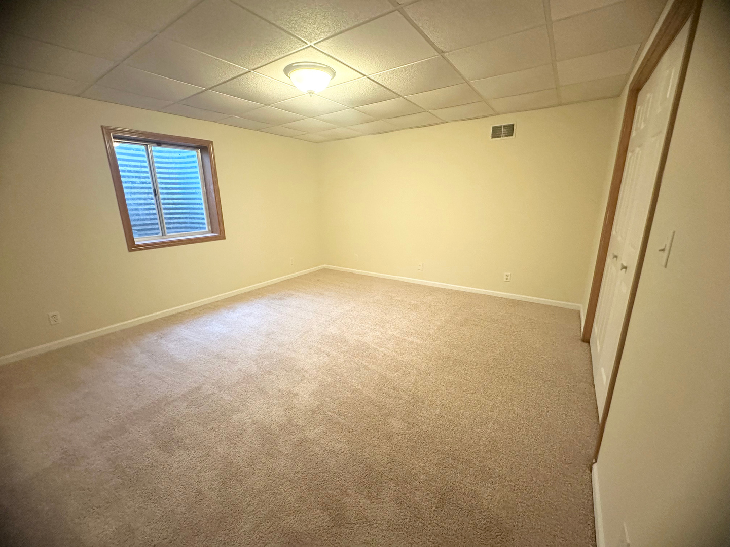 1151 Mary Court DeKalb, IL 60115 - Photo 15 of 20 an empty room with windows