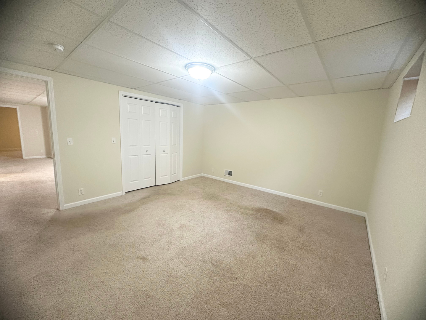 1151 Mary Court DeKalb, IL 60115 - Photo 17 of 20 an empty room with an entryway