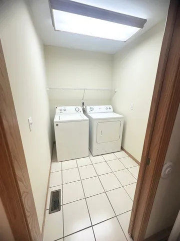 $350,000 | 1151 Mary Court, DeKalb, IL 60115