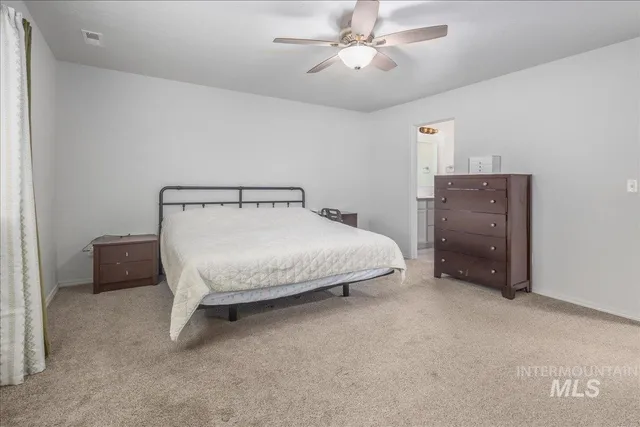 $386,000 | 910 Lago Street, Mountain Home, ID 83647