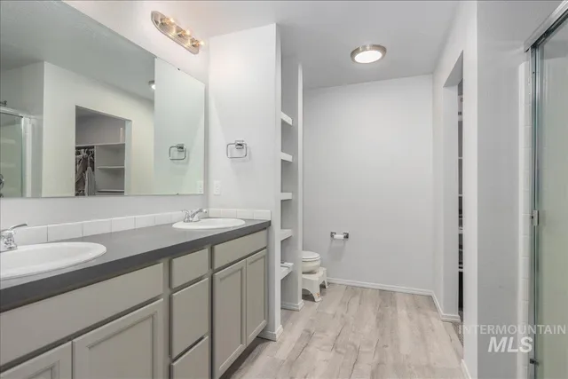 $386,000 | 910 Lago Street, Mountain Home, ID 83647