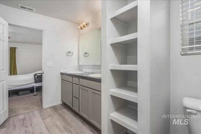 $386,000 | 910 Lago Street, Mountain Home, ID 83647