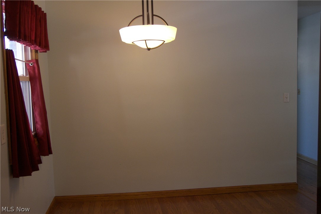28743 Forest Road Willowick, OH 44095 - Photo 7 of 29 Gallery Image 7