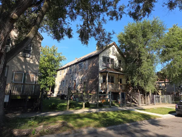 $94,900 | 8414 South Buffalo Avenue, Chicago, IL 60617