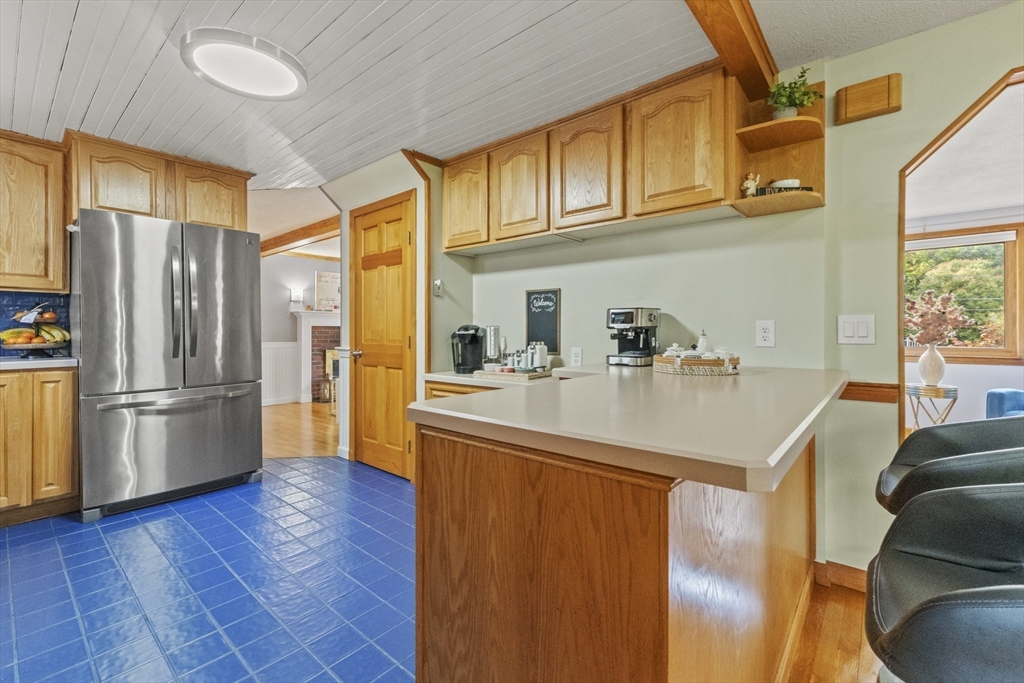 8 Mohawk Path Bellingham, MA 02019 - Photo 13 of 41 Gallery Image 13