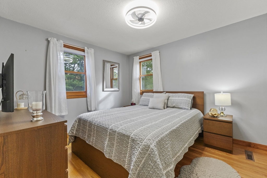8 Mohawk Path Bellingham, MA 02019 - Photo 33 of 41 Gallery Image 33